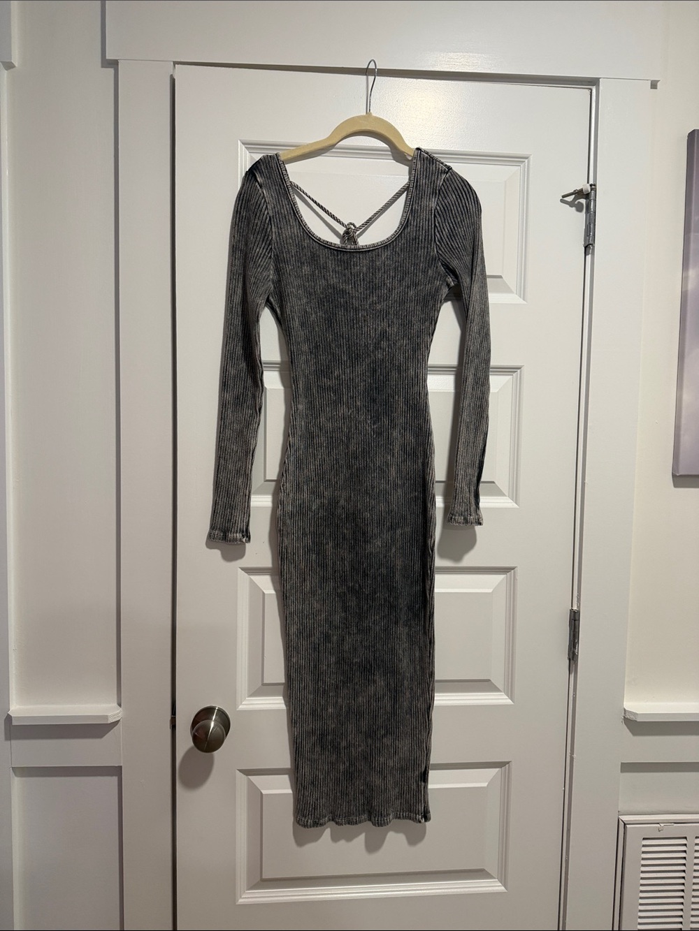 Long Sleeve Ribbed Midi Dress in Charcoal Gray